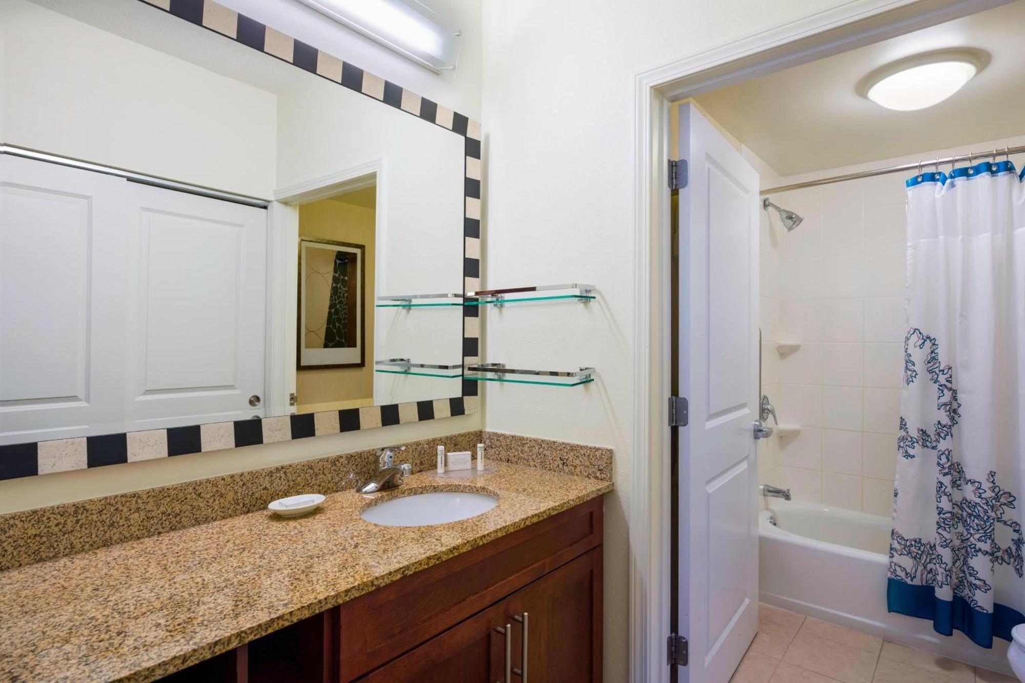 Residence Inn By Marriott Philadelphia Langhorne Exteriör bild